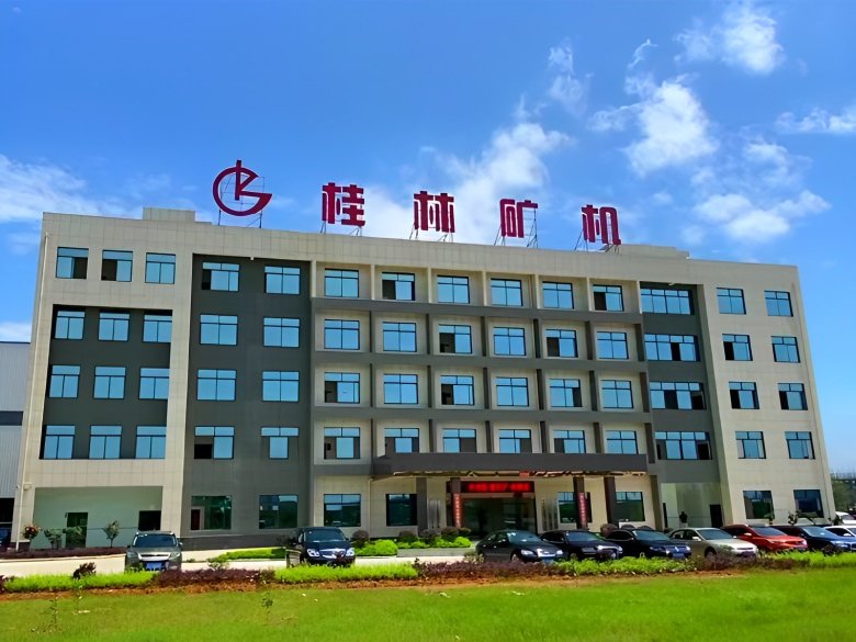 桂林磨粉機(jī)哪家好選桂林礦山機(jī)械有限公司
